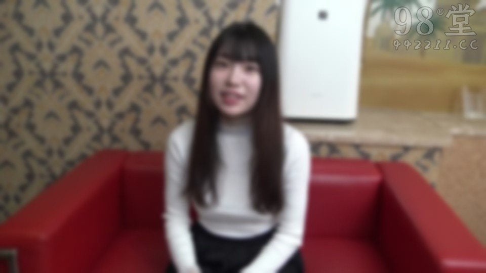 只是年轻就够奢侈的了明朗可爱的18岁第一次拍摄中出!!cd2。 只是年轻就够奢侈的了明朗可爱的18岁第一次拍摄中出!!cd2。