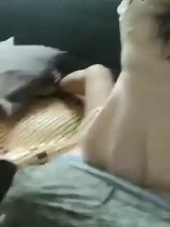 当着朋友的面,做爱或许更刺激!女孩还尖叫着不能拍!!只拍个背影啦,你们继续真刺激! 当着朋友的面,做爱或许更刺激!女孩还尖叫着不能拍!!只拍个背影啦,你们继续真刺激!