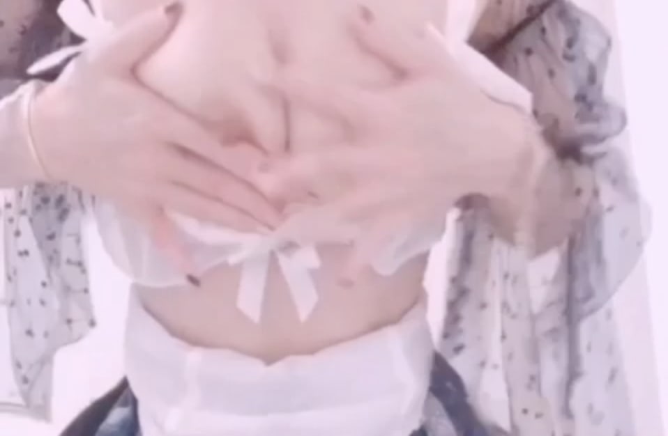 洛丽塔白丝少女 洛丽塔白丝少女